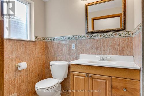 167 Regina Avenue, Toronto, ON - Indoor Photo Showing Bathroom