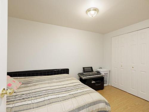 Bedroom - 4384 Av. Du Château-Pierrefonds, Montréal (Pierrefonds-Roxboro), QC 