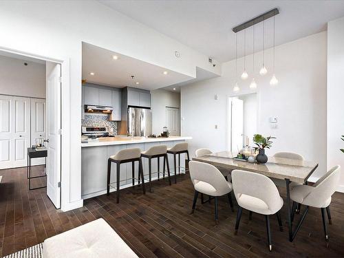 Dining room - 3909-5150 Rue Buchan, Montréal (Côte-Des-Neiges/Notre-Dame-De-Grâce), QC - Indoor Photo Showing Kitchen