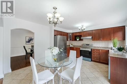 60 Horizon Street, Brampton, ON - Indoor Photo Showing Dining Room