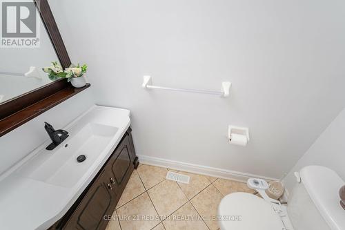 60 Horizon Street, Brampton, ON - Indoor Photo Showing Bathroom