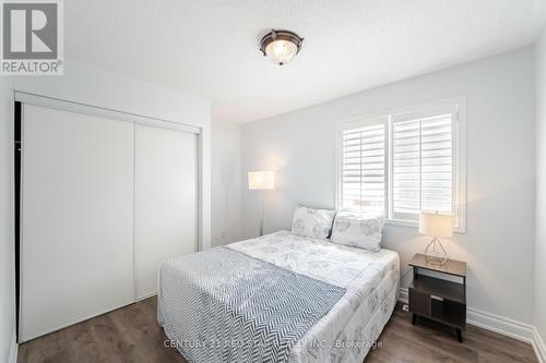 60 Horizon Street, Brampton, ON - Indoor Photo Showing Bedroom