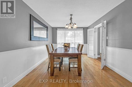 1 Windover Drive, Georgina, ON - Indoor Photo Showing Dining Room