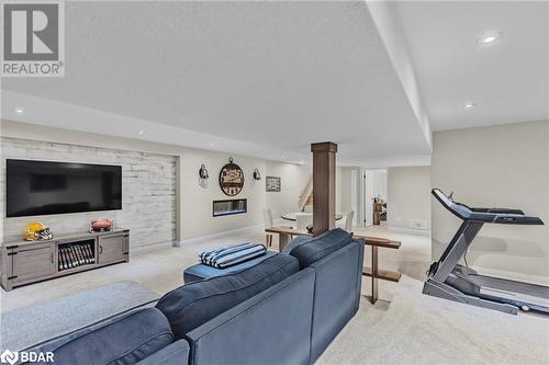 170 Summerset Drive Drive, Barrie, ON - Indoor