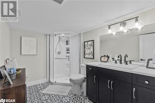 170 Summerset Drive Drive, Barrie, ON - Indoor Photo Showing Bathroom