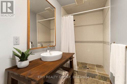 132 Old Hastings Road, Trent Hills (Warkworth), ON - Indoor Photo Showing Bathroom