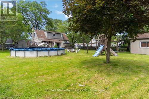 7988 Watson Street, Niagara Falls, ON - Outdoor With Above Ground Pool With Backyard