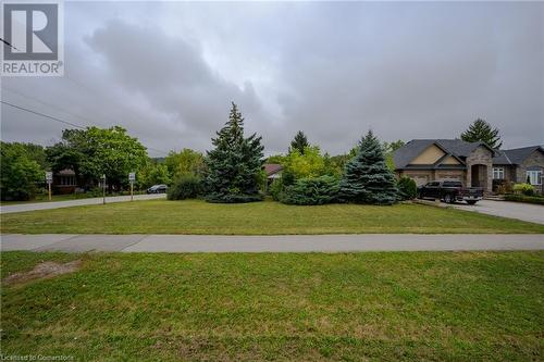 1218 Highway 8, Stoney Creek, ON - Outdoor