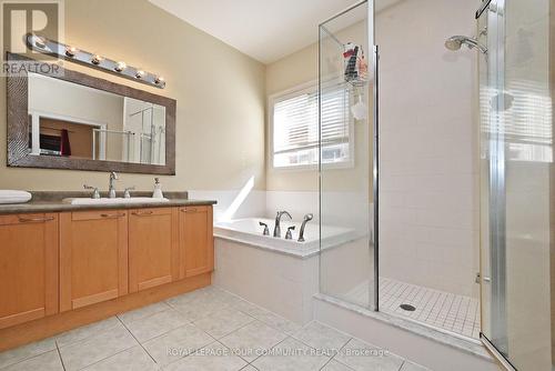 84 Long Stan, Whitchurch-Stouffville, ON - Indoor Photo Showing Bathroom