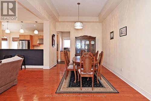 84 Long Stan, Whitchurch-Stouffville, ON - Indoor Photo Showing Dining Room