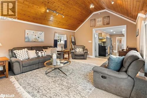 36 Emma Street, Stirling, ON - Indoor Photo Showing Living Room