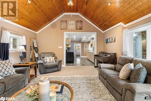 36 Emma Street, Stirling, ON - Indoor Photo Showing Living Room