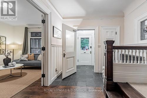 39 Delaware Avenue, Toronto, ON - Indoor Photo Showing Other Room