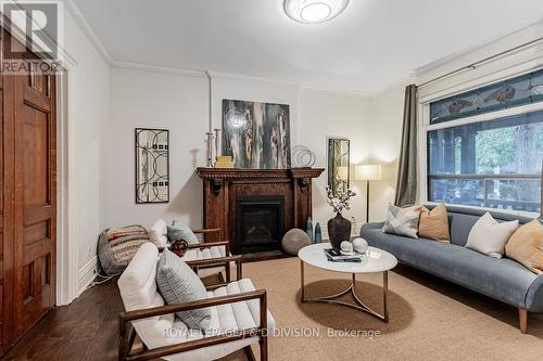 39 Delaware Avenue, Toronto, ON - Indoor Photo Showing Living Room With Fireplace