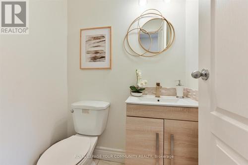 27 Cottonwood Court, Markham, ON - Indoor Photo Showing Bathroom