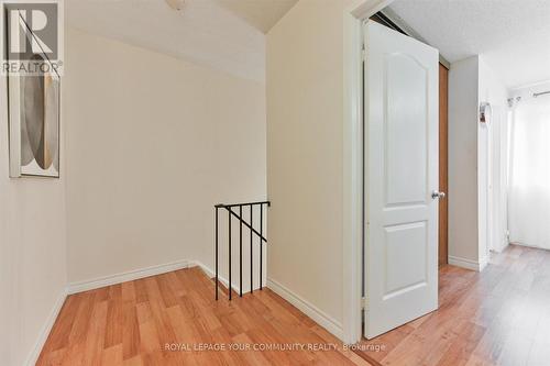 27 Cottonwood Court, Markham, ON - Indoor Photo Showing Other Room