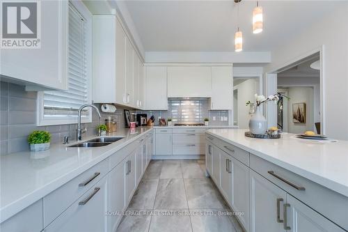 377 Tudor Avenue, Oakville, ON - Indoor Photo Showing Kitchen With Double Sink