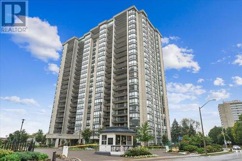 1901 - 2180 Marine Drive, Oakville, ON - Outdoor With Facade