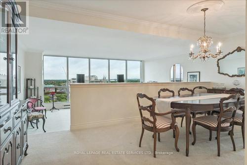 1901 - 2180 Marine Drive, Oakville, ON - Indoor Photo Showing Dining Room