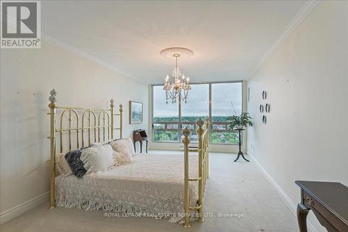 1901 - 2180 Marine Drive, Oakville, ON - Indoor Photo Showing Bedroom