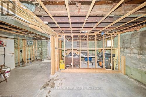 114 Welland Street N, Thorold, ON - Indoor Photo Showing Basement