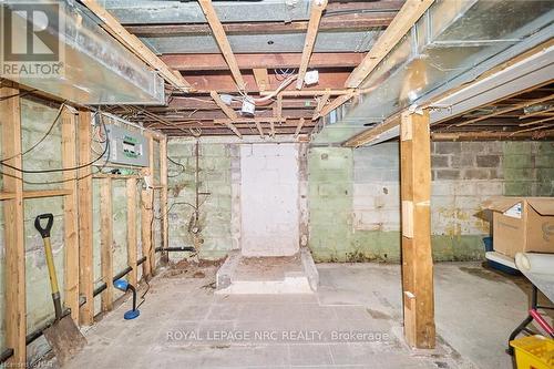 114 Welland Street N, Thorold, ON - Indoor Photo Showing Basement