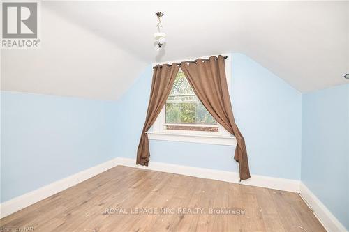 114 Welland Street N, Thorold, ON - Indoor Photo Showing Other Room