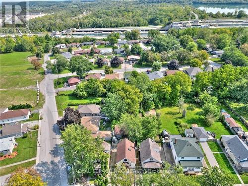 114 Welland Street N, Thorold, ON - Outdoor With View