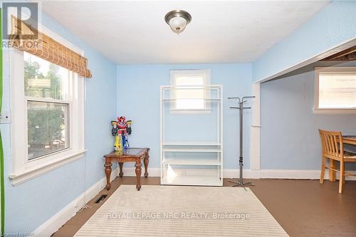 114 Welland Street N, Thorold, ON - Indoor Photo Showing Other Room