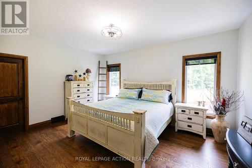 79 Concession 3, Norfolk, ON - Indoor Photo Showing Bedroom