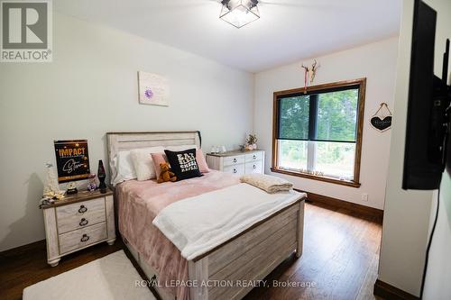 79 Concession 3, Norfolk, ON - Indoor Photo Showing Bedroom