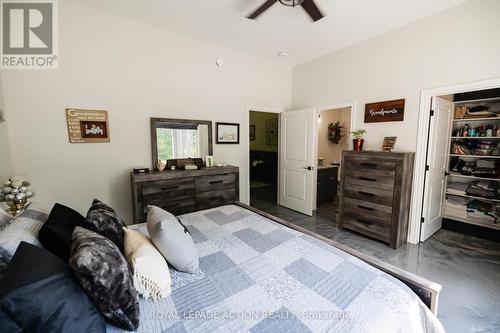 79 Concession 3, Norfolk, ON - Indoor Photo Showing Bedroom