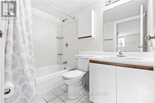 604 - 309 Cumberland Street, Ottawa, ON - Indoor Photo Showing Bathroom