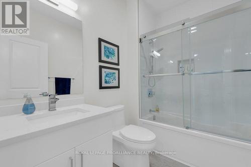 73C Bridge Street, Prince Edward County (Picton), ON - Indoor Photo Showing Bathroom