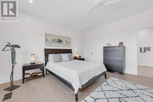 73C Bridge Street, Prince Edward County (Picton), ON - Indoor Photo Showing Bedroom