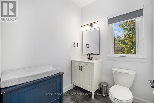 49 Autumn Drive, Rideau Lakes, ON - Indoor Photo Showing Bathroom