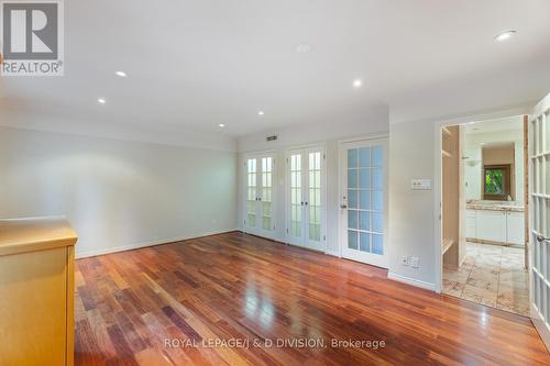 17 Farnham Avenue, Toronto, ON - Indoor Photo Showing Other Room