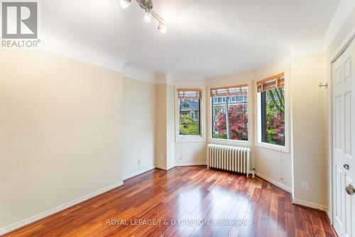 17 Farnham Avenue, Toronto, ON - Indoor Photo Showing Other Room