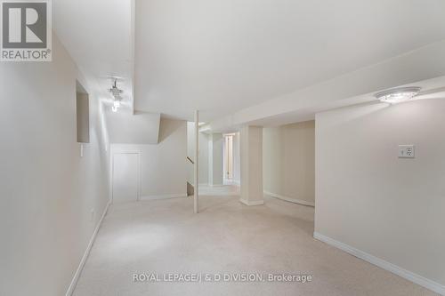 17 Farnham Avenue, Toronto, ON -  Photo Showing Other Room