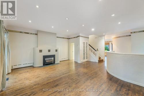 17 Farnham Avenue, Toronto, ON - Indoor With Fireplace