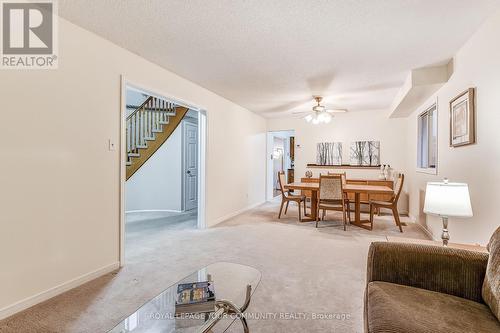 65 Tideswell Boulevard, Toronto, ON - Indoor Photo Showing Living Room