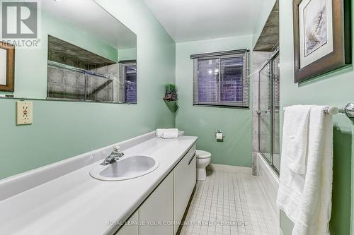 65 Tideswell Boulevard, Toronto, ON - Indoor Photo Showing Bathroom