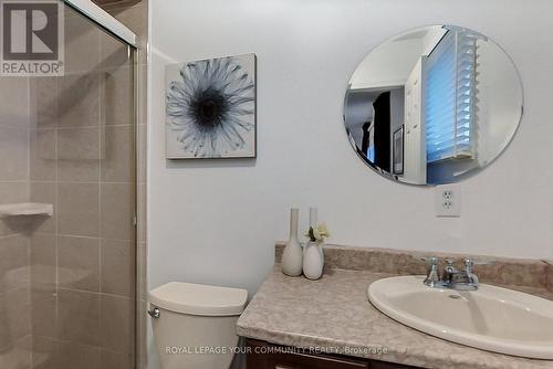 65 Tideswell Boulevard, Toronto, ON - Indoor Photo Showing Bathroom