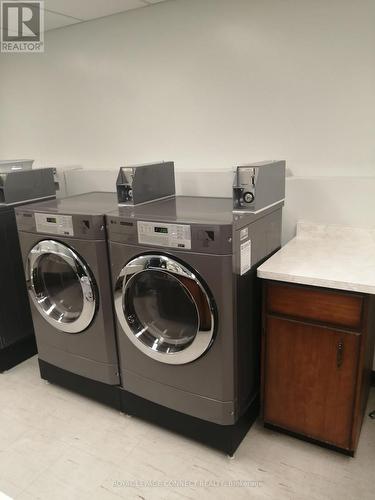 1-303 - 50 Old Kingston Road, Toronto, ON - Indoor Photo Showing Laundry Room