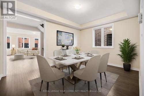 96 Weslock Crescent, Aurora, ON - Indoor Photo Showing Dining Room