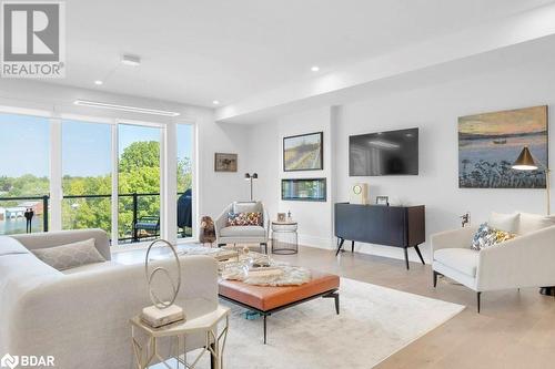 73C Bridge Street E, Picton, ON - Indoor Photo Showing Living Room