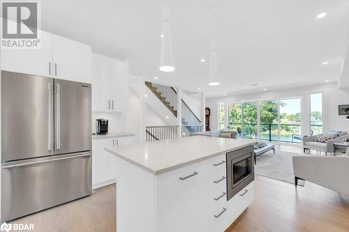 73C Bridge Street E, Picton, ON - Indoor Photo Showing Kitchen With Upgraded Kitchen