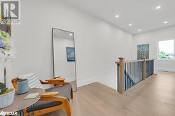 Spacious 2nd floor landing - 