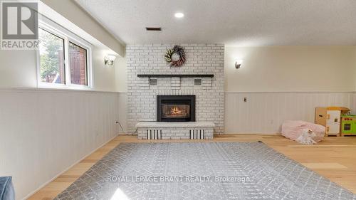 11 Ravine Crescent, Haldimand, ON - Indoor With Fireplace