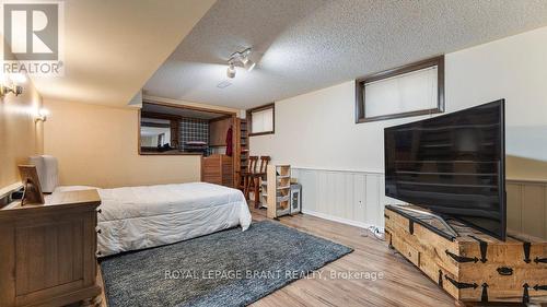 11 Ravine Crescent, Haldimand, ON - Indoor Photo Showing Bedroom